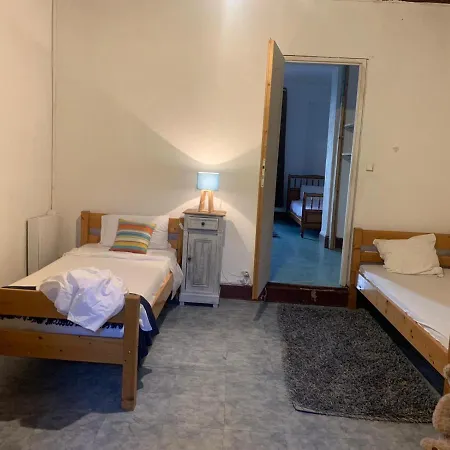 Prázdninový dům Gite Spacieux Avec Cour Au Centre D Agen